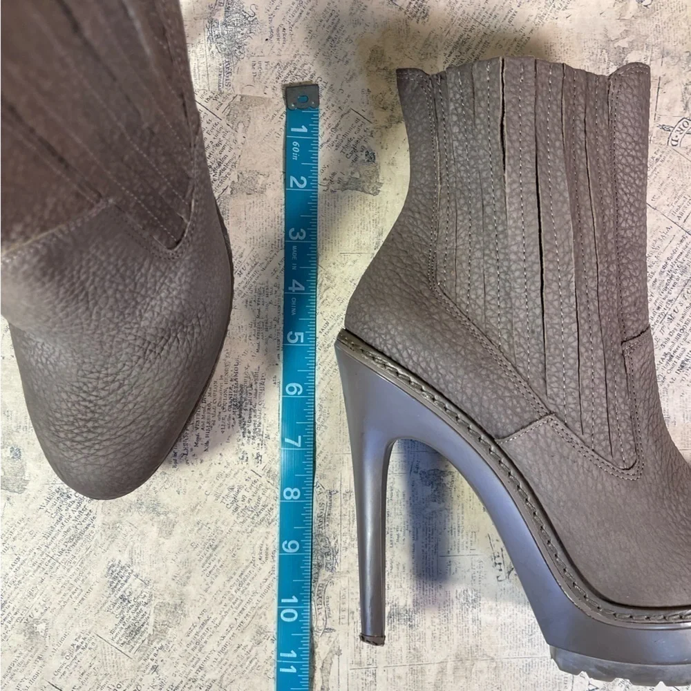 BCBGMaxAzria Virginia Taupe Leather Platform Stiletto Pull On Tall Boots Nubuck